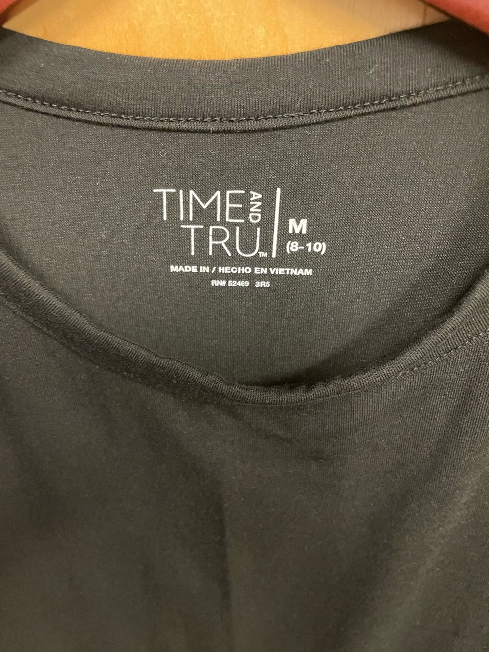 Time and Tru Women’s Ruched Elbow Sleeve Tee Black Size Medium - Picture 8 of 10